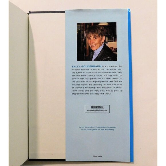 A Fatal Fleece By Sally Goldenbaum 2012 Seaside Knitters Mystery Cozy Crime HBDJ - Picture 4 of 5